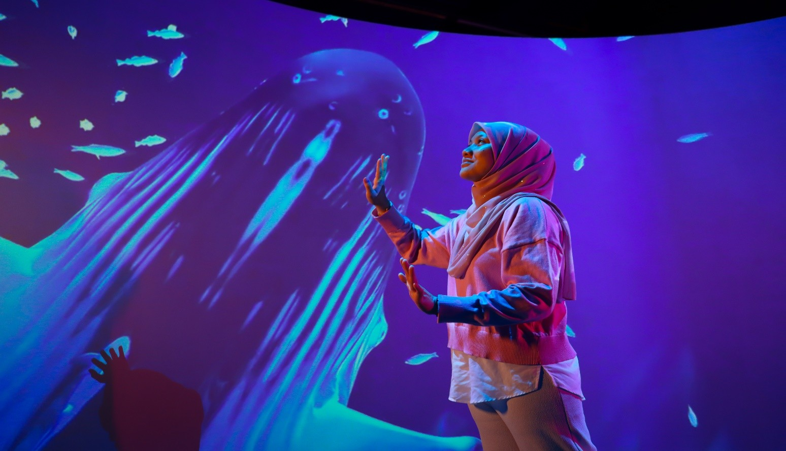 Jelajah Biru — dasar lautan digital 360°